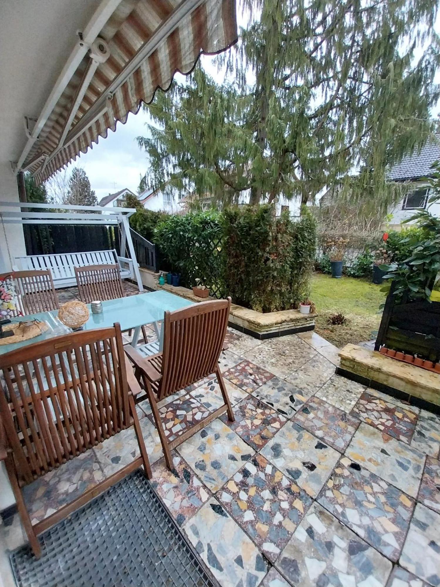 88qm Nahe Stuttgarter Flughafen Appartement *